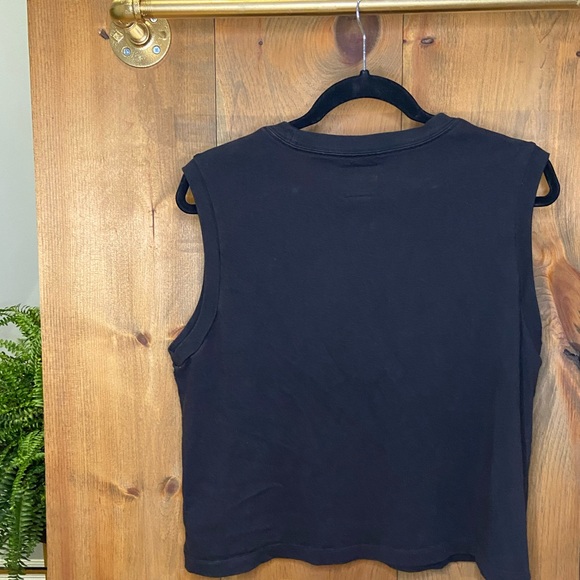 90’s Cropped Tank - Picture 3 of 6